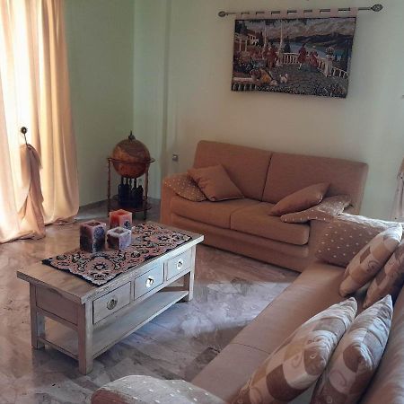 Georgia'S Village House Kondostavlos المظهر الخارجي الصورة
